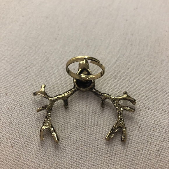 NWT 🎉HOST PICK🎉 Gold Tone Antler Ring - Picture 2 of 2